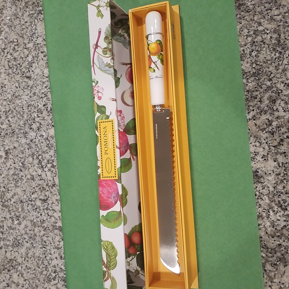 Boxed New Portmeirion Pomona Pattern Serrated Bread Knife.